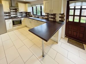 Kitchen- click for photo gallery